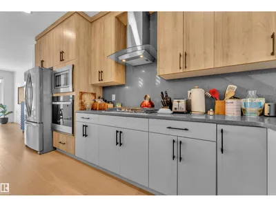 10227 146 ST NW NW photo 24
