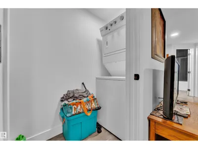 10227 146 ST NW NW photo 54