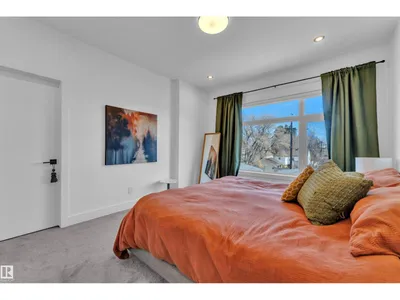 10227 146 ST NW NW photo 36