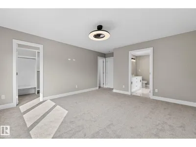 10906 54 AV NW photo 35