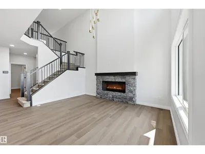 935 18 AV NW photo 21