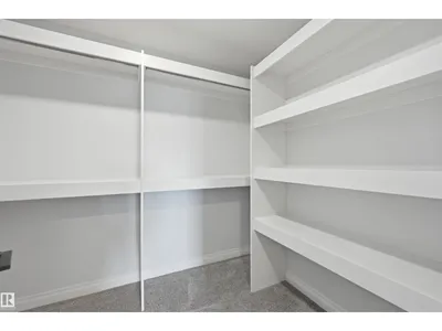 935 18 AV NW photo 39