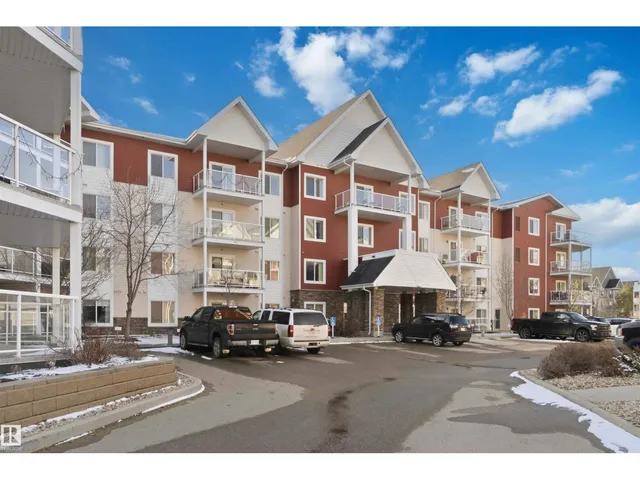 #114 2207 44 AV NW, Edmonton