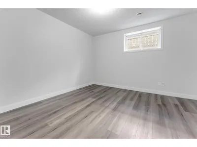 4511 25 AV NW NW photo 33