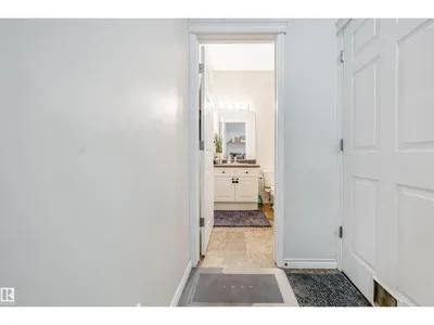 37 BIRCHMONT CR photo 18