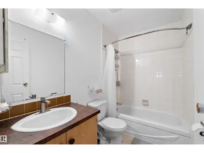 2730 105 ST NW photo 17
