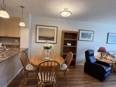 #113 616 MCALLISTER LO SW photo 8