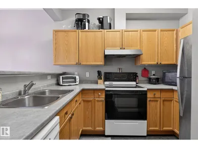 #103 8108 109 ST NW photo 7
