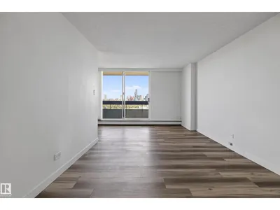 #1507 10883 SASKATCHEWAN DR NW photo 13