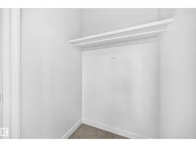 104 Waverly WY photo 28