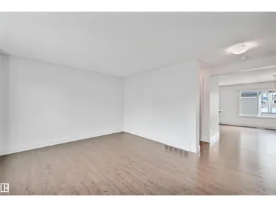 #35 2922 MAPLE WY NW photo 6