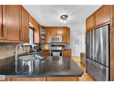 14804 95 AV NW photo 20