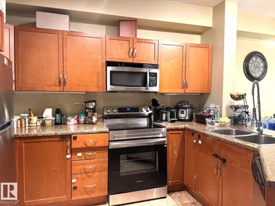 #117 4304 139 AV NW photo 8