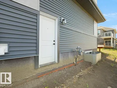 89 ELDRIDGE PT photo 13