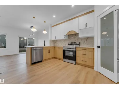 220 24 ST SW photo 12