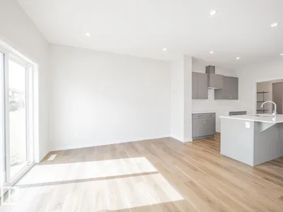 2204 193 ST NW photo 19