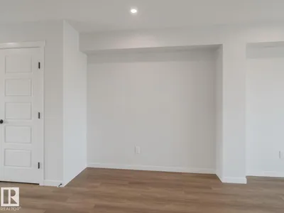 17224 4 ST NW photo 18