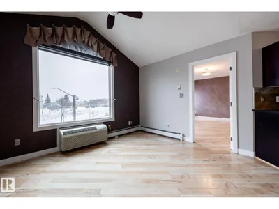 #304 9336 JASPER AV NW photo 23