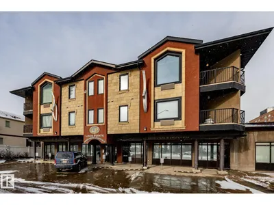 #304 9336 JASPER AV NW photo 42