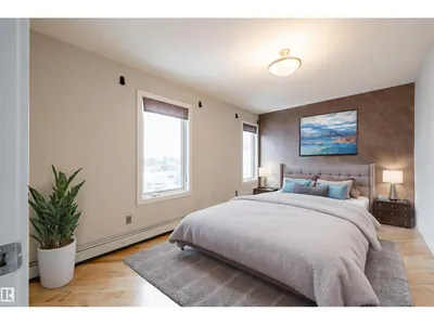 #304 9336 JASPER AV NW photo 25