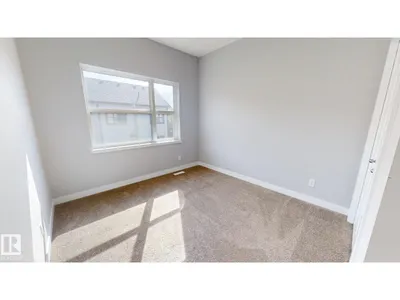 #2 14715 125 ST NW photo 10