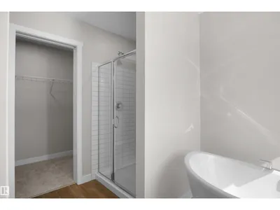 7235 182 AV NW photo 27