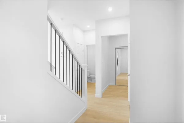 8448 183 AV NW photo 3
