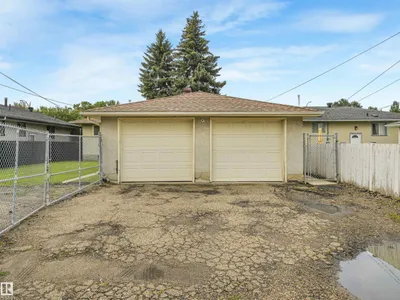 6206 132 AV NW photo 45