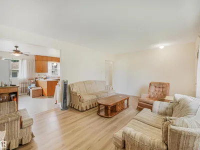 6206 132 AV NW photo 7