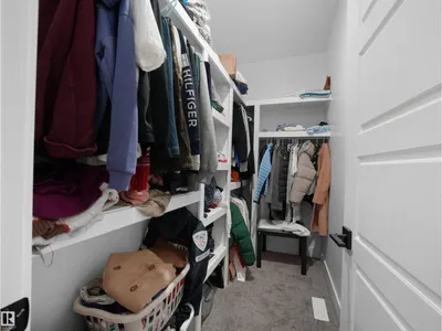 2928 1 AV SW photo 36