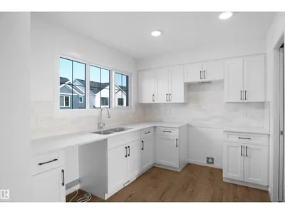 #48 1009 Cy Becker RD NW photo 12