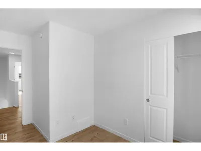 #48 1009 Cy Becker RD NW photo 22