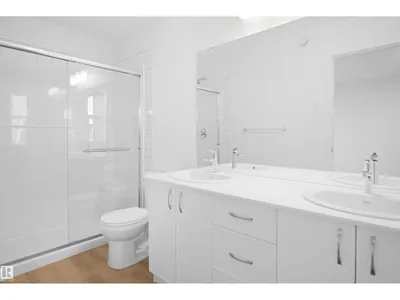581 Ashgrove CI photo 21