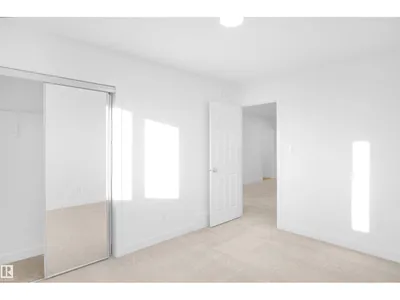 581 Ashgrove CI photo 28