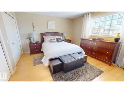 8704 175 AV NW photo 14