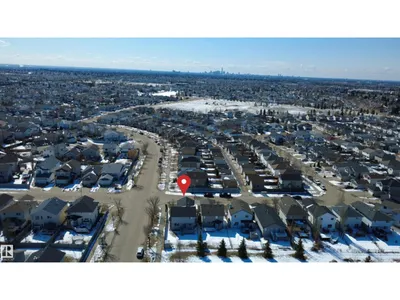 8704 175 AV NW photo 35