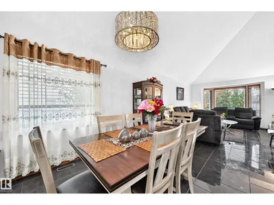 6 ATKINSON PL photo 22