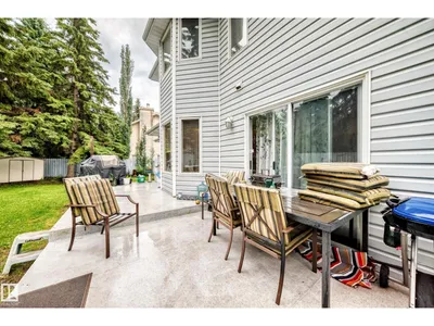 6 ATKINSON PL photo 13