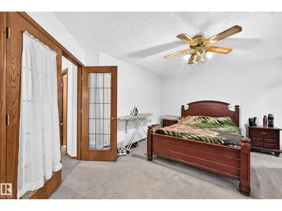 6 ATKINSON PL photo 31
