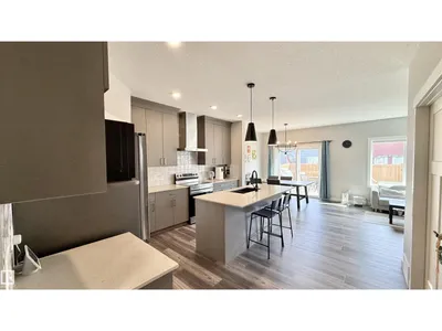 2531 194 ST NW photo 7