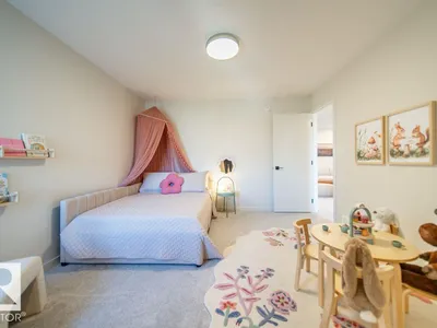 6906 57 AV photo 14