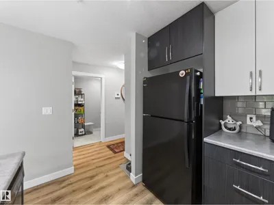 #121 3670 139 AV NW photo 14