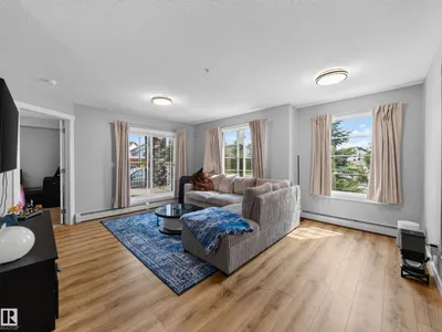 #121 3670 139 AV NW photo 16