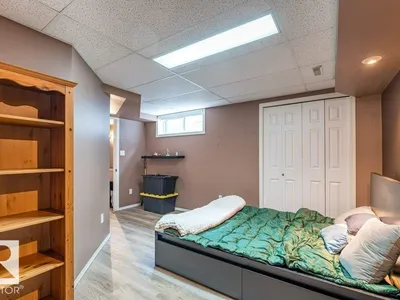 4705 43 ST photo 48