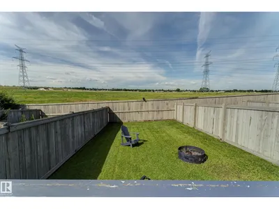 6218 1A AV SW SW photo 21