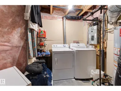 6218 1A AV SW SW photo 26