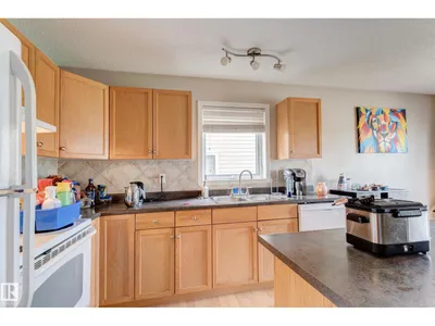6218 1A AV SW SW photo 5