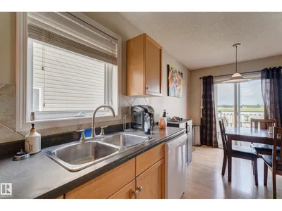 6218 1A AV SW SW photo 6