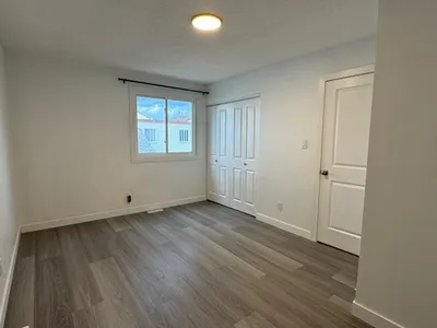 41 LANCASTER TC NW photo 34