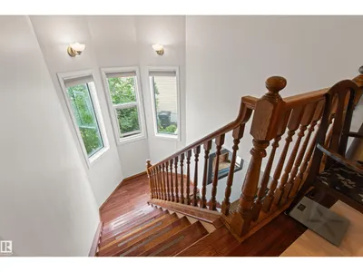 11139 157 AV NW photo 25